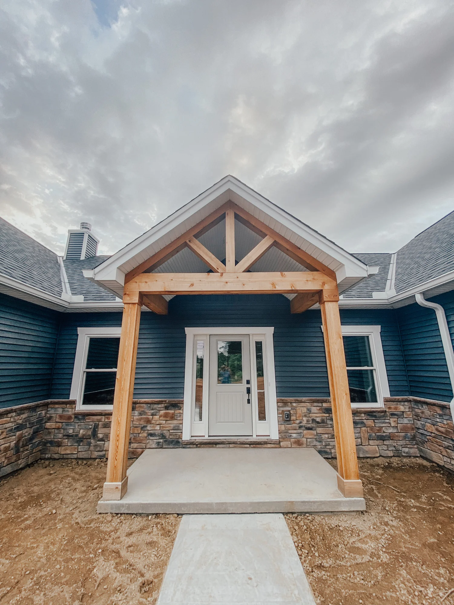 The Blue House – photo 8